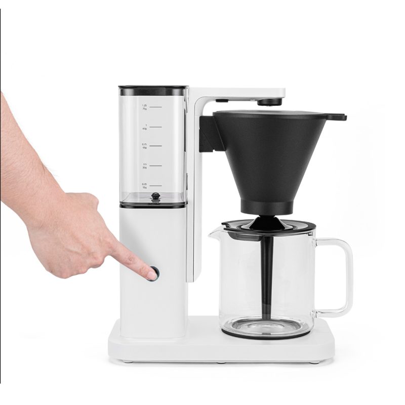 Coffee-maker_Zense_CM10W-A125_Front_Hand