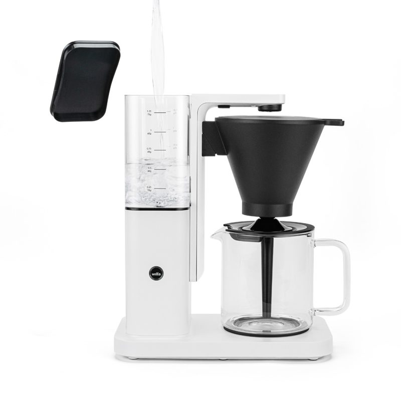 Coffee-maker_Zense_CM10W-A125_Front_Pouring