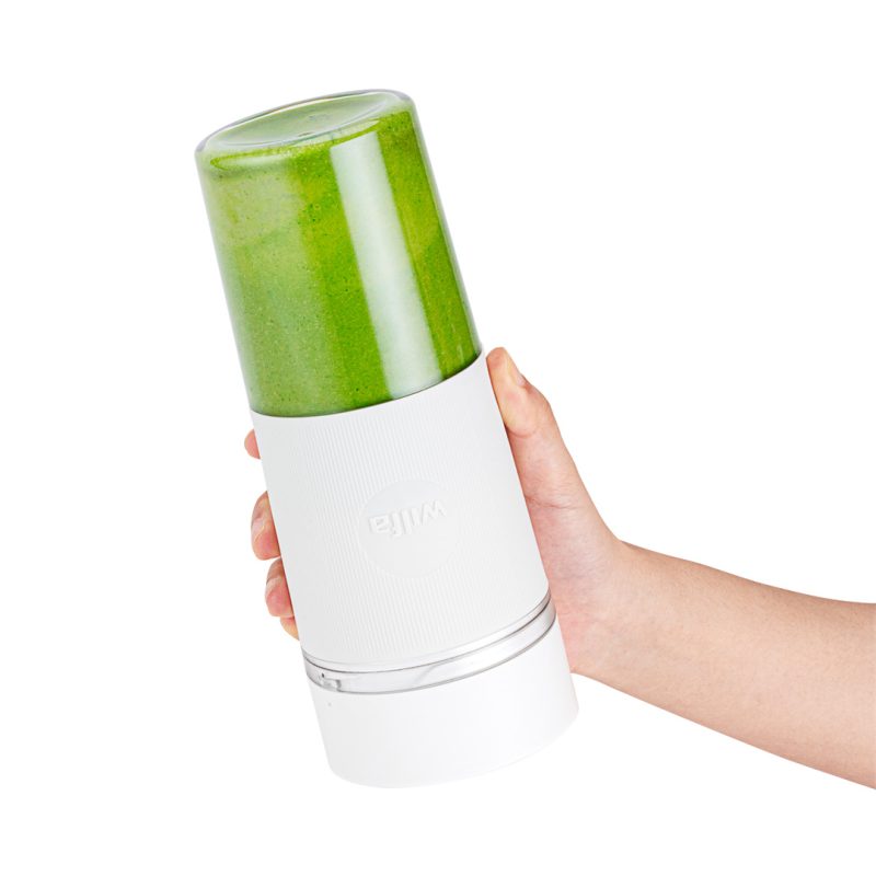 Portable-Blender_RCBL-45W_Front_Hand-Holding